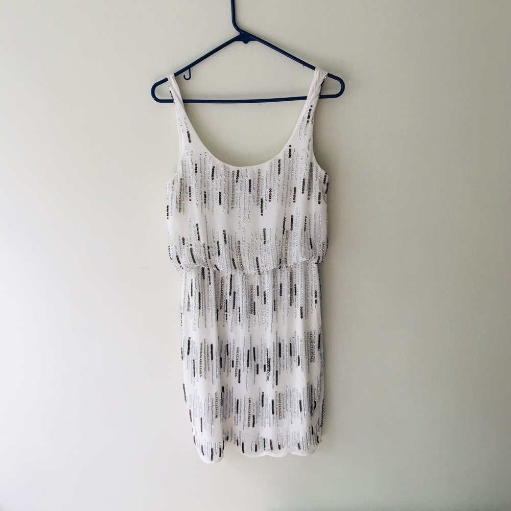 Forever 21 Sequin dress. Size S